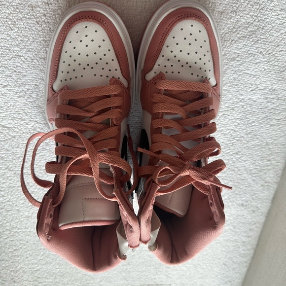 Jordan 1 Elevate High 💖 - Picture 2 of 3